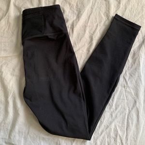 Fabletics Trinity High-Waisted Pocket Leggings